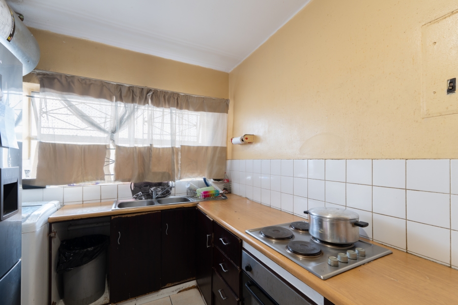 2 Bedroom Property for Sale in Maitland Western Cape